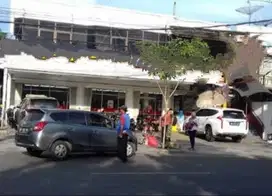 Ruko Jalan Raya Perak strategis