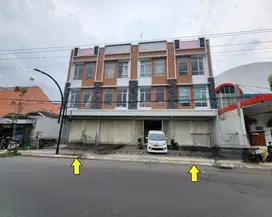 Ruko Baru 3lt Strategis Mojosongo Solo