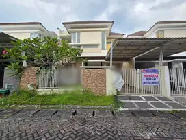 Rumah Taman Rivera Regency