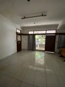 Rumah Klasik Bagus untuk usaha di dekat Gedung Sate Bandung Kota