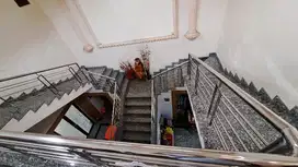 Rumah 3.5 Lantai 10x25 Taman Marina Ancol hadap Barat