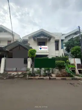 Rumah standard lokasi asri janur elok kelapa gading