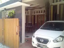 Rumah Minimalis 2 Lantai, lt 108 lb 120, di Perumahan yang ramai