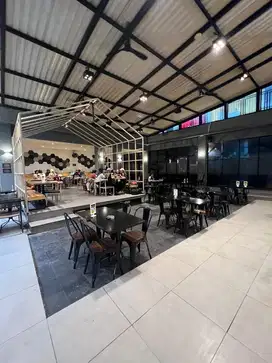 Ruang Usaha Bisa Hotel di Mainroad Riau Bandung Tengah Kota