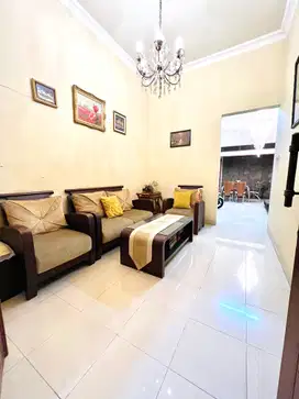 Dijual Cepat Rumah Satu Lantai di Pesona Khayangan Depok Murah