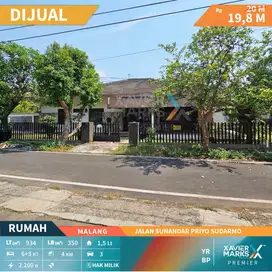 Dijual Rumah Hook Poros Jalan Sunandar Priyo Sudarmo Malang
