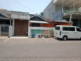 Dijual Rumah Serba Guna jln. Badak Semarang