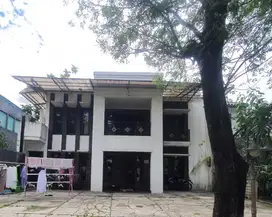 Rumah Nyaman 2 Lantai di Lippo Cikarang Bekasi