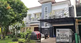 Dijual Rumah di Raffles Hill Besar dan Mewah Full Furnished