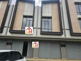 DISEWAKAN RUKO ASTHA SUVARNA SUTERA 4.5X12 PASAR KEMIS. TERMURAH