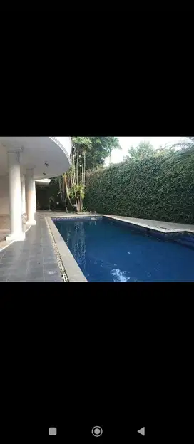 dijual rumah di pejaten barat kemang