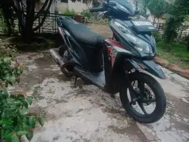 Di jual motor vario 125.