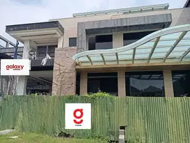 RUMAH MEWAH PAKUWON CITY LANTAI FULL MARMER