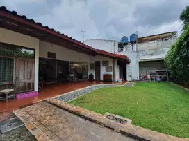 Dijual Rumah Asri Tenang Bangka Kemang Jakarta Selatan