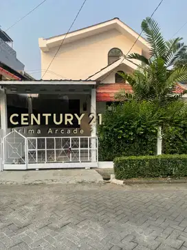Rumah Luas Siap Huni Strategis di Bintaro Sektor 5. 14346