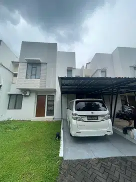 Rumah Lokasi Strategis Di Lingkungan Asri Harga Terbaik