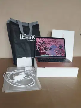 MacBook Air M1 8/256 Fullset Original