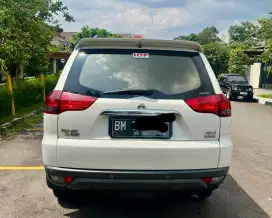 DIJUAL MITSUBISHI PAJERO SPORT DAKAR 4 X 4