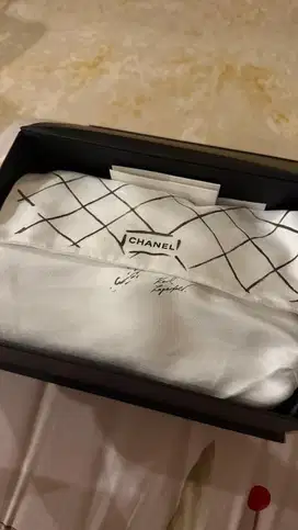 Tas CHANEL caviar medium GHW