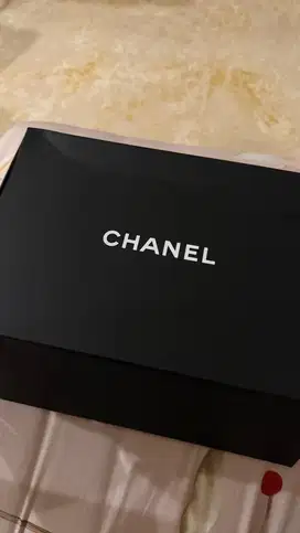 Tas CHANEL caviar medium GHW