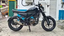 Honda CB 150 R 2016 Custom bomber