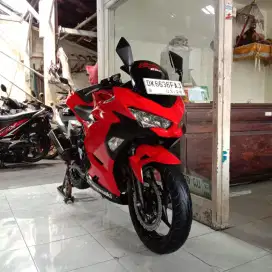 DP 8,5 JT /BUNGA MENURUN 2 %/ KAWASAKI NINJA FI TAHUN 2018