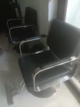 Kursi salon 2 bisa naik turun