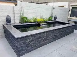 Kolam batu alam permeter