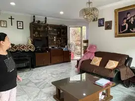 Jual Rumah di Duri Kepa akses jalan lebar