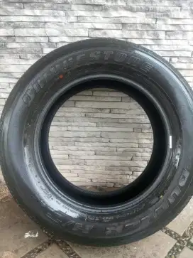 Di jual Ban mobil bekas mereK BRIDGESTONE