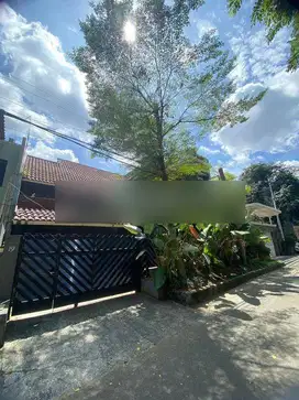 Rumah Bagus Murah SHM di Pakubuwono, Kebayoran Baru Jakarta Selatan