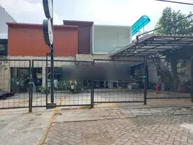 Rumah Bisa Usaha SHM di Panglima Polim, Jakarta Selatan