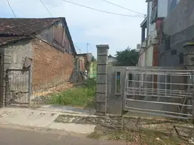tanah strategis dekat gor manahan