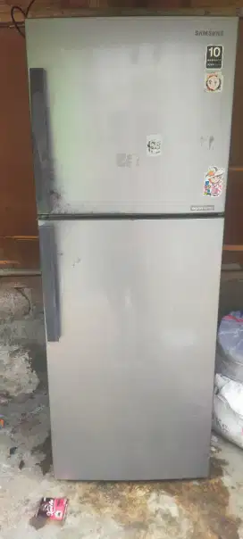 jual kulkas Samsung 2 pintu inverter normal