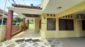 Rumah 2Lantai di cawang lokasi dekat Perkantoran Cocok juga untuk Kost