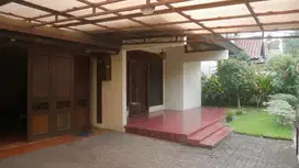 Di jual cepat rumah 2,5 lantai di cinere depok jabar