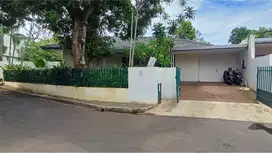 Rumah Furnished Kolam Renang di Pejaten, Townhouse Siaga Raya 3J