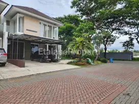JUAL CEPAT  Rumah Crystal Golf Citraland Utama, Furnished
