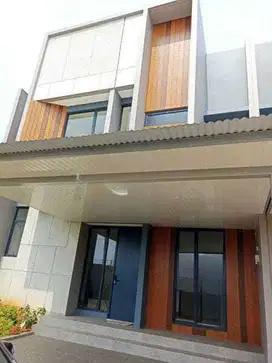 Rumah di Grand Freja BSD Dekat Aeon mall dan Tol BSD Siap Huni