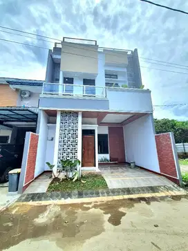 HUNIAN MEWAH PRIVATE POOL + ROOFTOP DEKAT WISATA WADUK BRIGIF