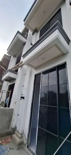 RUMAH BARU 4 LANTAI ON PROGRES DURI KEPA