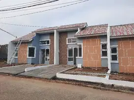 RUMAH READY METRO PARUNG PANJANG ADA TANAH LEBIH