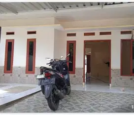 JUAL BUTUH  RUMAH  CANTIK  DI  WARU  PARUNG