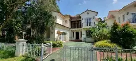 Rumah Mewah Karawaci Residential Reguler Bulevar Palem Raya LT 540 m²