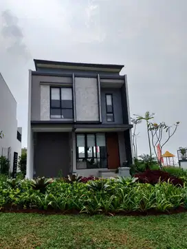 Dijual Rumah modern 2 lantai di Sentul City pemandangan gunung pancar