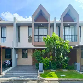 DIJUAL RUMAH SIAP HUNI DI SUMMARECON MAKASSAR 4 KAMAR TIDUR