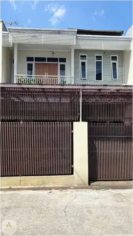 rumah 2 lantai di gunung batu Pasteur Bandung
