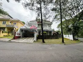 Rumah Jual Perumahan Elit Tengah Kota Dekat Jalan Raya HOOK Dekat Pint