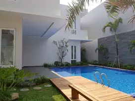 Dijual rumah 2lt mewah Villa cibubur indah jambore S.pool