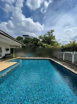 Rumah Bagus SHM di Kemang Utara, Jakarta Selatan
